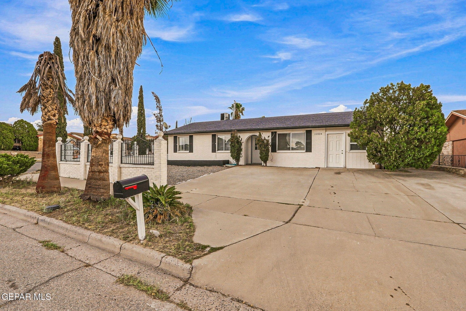 11524 Meadowbrook Drive