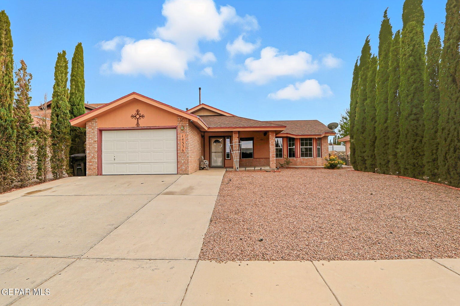 14336 Puentecillas Drive