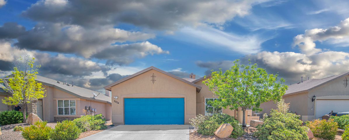 2924 Pino Triste Drive